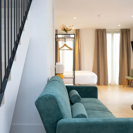 Aparthotel Be Mate Catedral Malaga