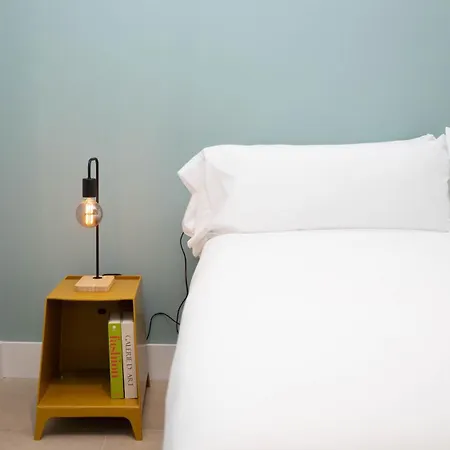 Be Mate Catedral Aparthotel Malaga